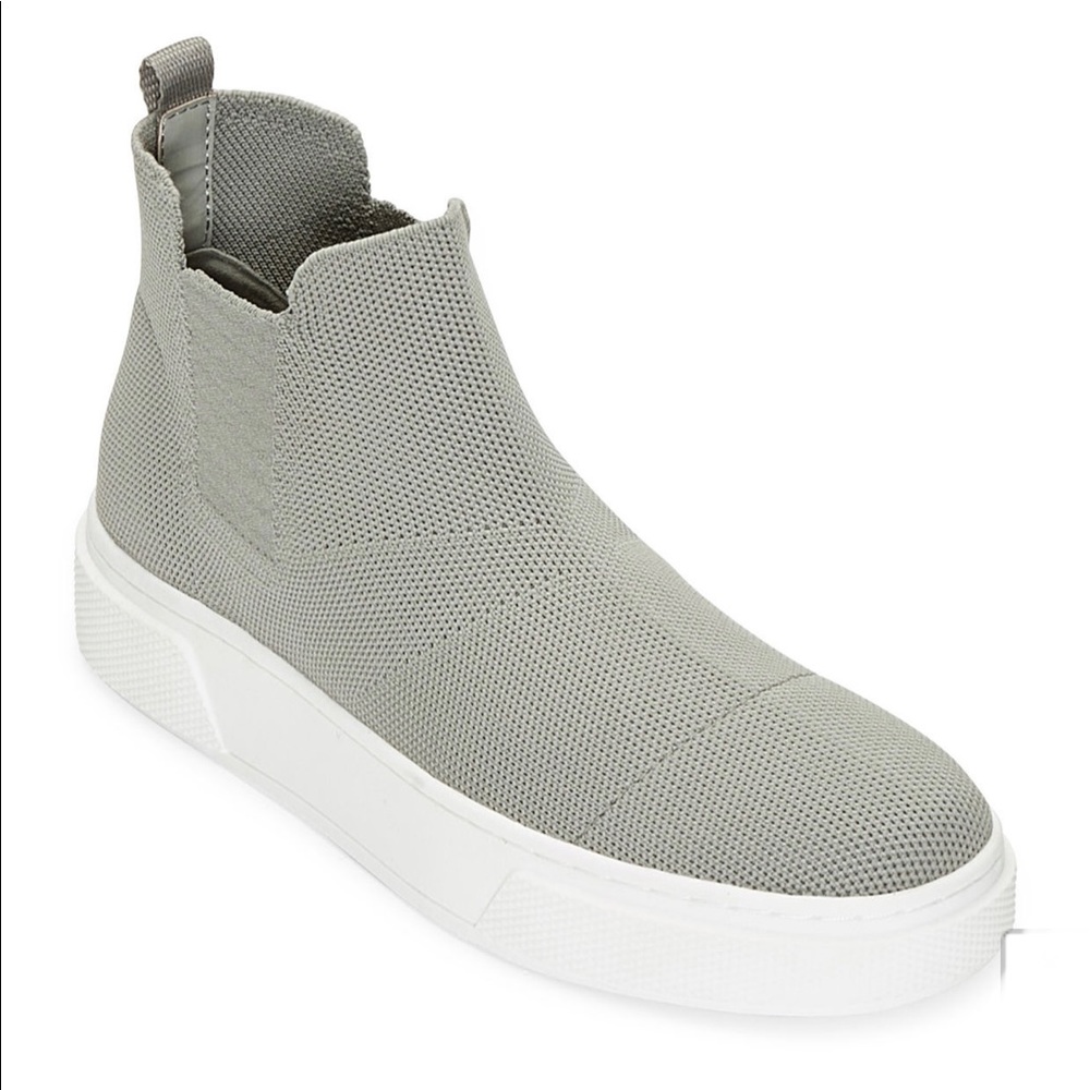 Stylus Womens Sounds Slip-On Shoe